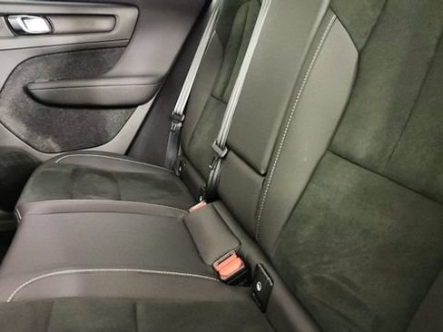 Certified 2023 Volvo C40 P8 Recharge Ultimate AWD/4WD image 29