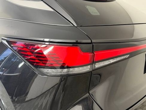 Certified 2023 Lexus RX 350 Premium Plus w/ Accessory Package AWD/4WD image 18