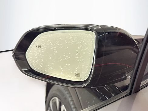 Used 2024 Chevrolet Blazer EV RS AWD/4WD image 16