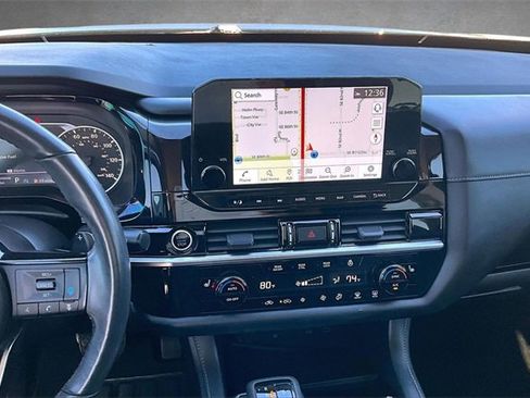 Used 2023 Nissan Pathfinder SL w/ Lighting Package (N92) image 6