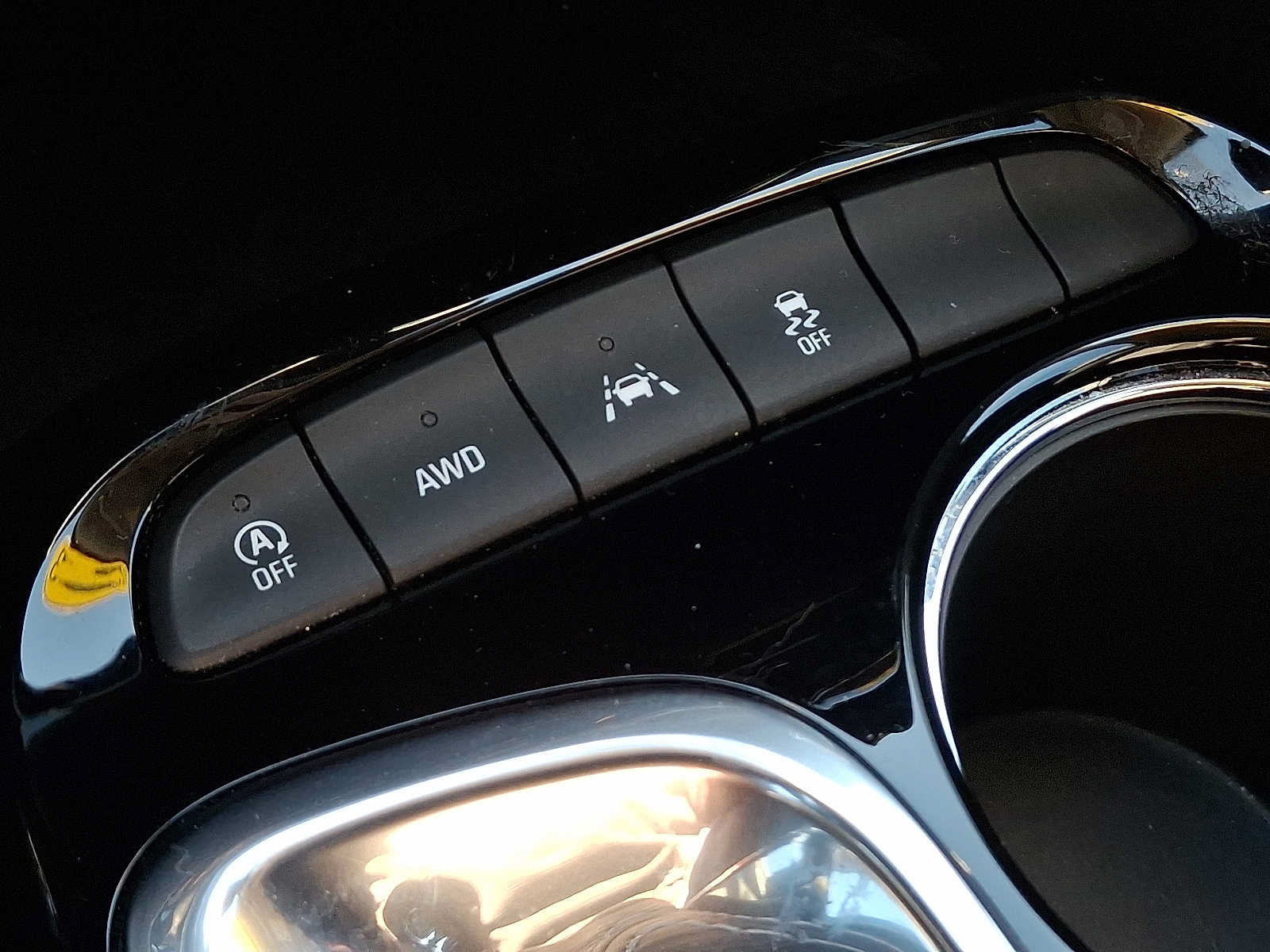 Used 2023 Buick Encore GX Preferred w/ Cold Weather Comfort Package AWD/4WD image 25