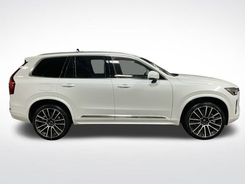 New 2026 Volvo XC90 B6 Plus w/ Protection Package Premier AWD/4WD image 4