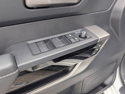 New 2026 Toyota Tundra Limited AWD/4WD image 7