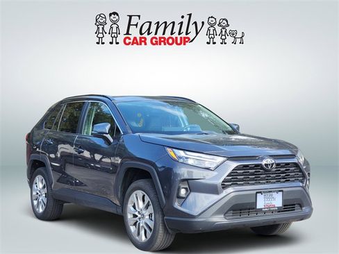 Certified 2025 Toyota RAV4 XLE Premium image 2