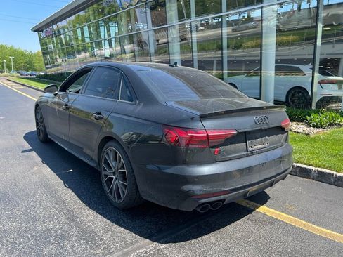 Used 2023 Audi S4 Premium Plus w/ Premium Plus Package AWD/4WD image 7