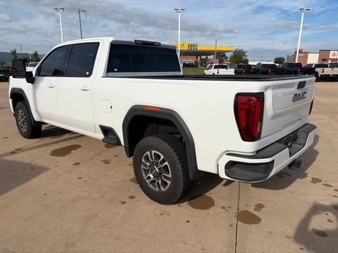 Used 2023 GMC Sierra 2500 AT4 AWD/4WD image 5