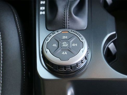 New 2025 Ford Bronco Big Bend w/ Black Diamond Package image 26