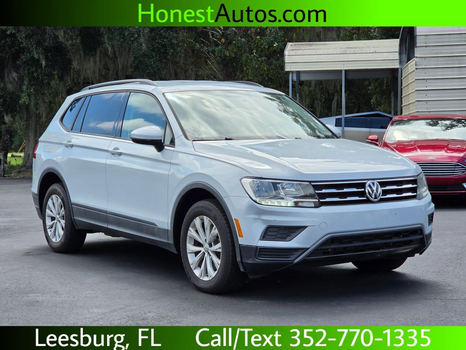 Used 2018 Volkswagen Tiguan S FWD image 1