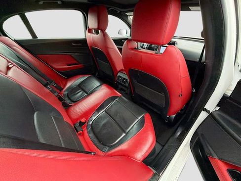 Used 2018 Jaguar XE S image 29