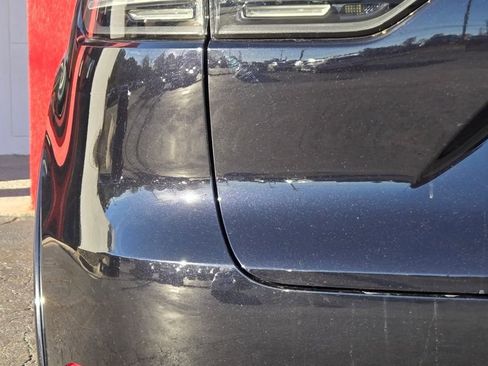 Used 2020 Porsche Cayenne Turbo image 10