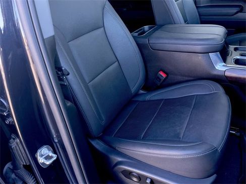 Used 2023 GMC Sierra 1500 SLT image 25