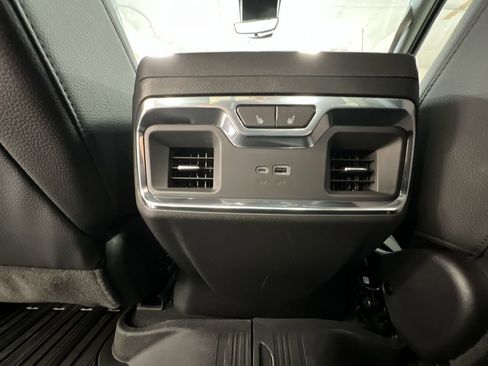 New 2026 GMC Sierra 3500 Denali w/ Denali Reserve Package image 22