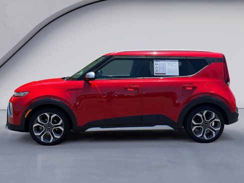 Used 2020 Kia Soul X-Line FWD image 2