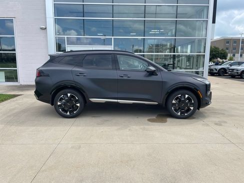 New 2026 Kia Sportage SX AWD/4WD image 4