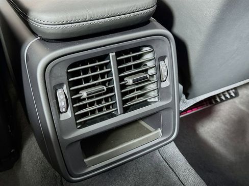 New 2025 Porsche Taycan 4S image 27