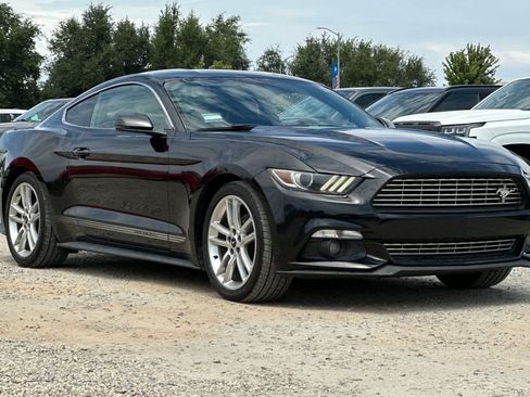 Used 2016 Ford Mustang Premium w/ Equipment Group 201A RWD image 10