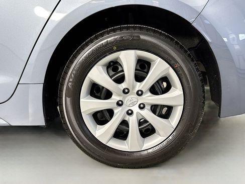 Certified 2024 Toyota Corolla LE FWD image 29