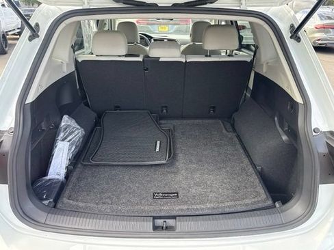 Used 2023 Volkswagen Tiguan S w/ Driver Assistance Package AWD/4WD image 39