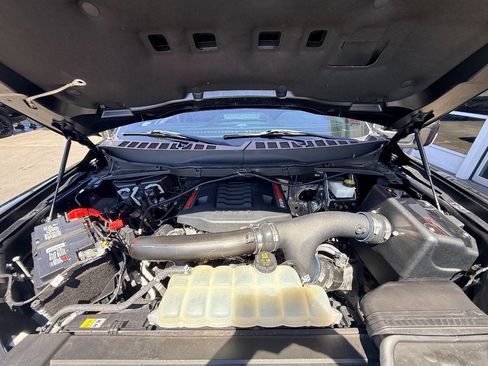 Used 2022 Ford F150 Raptor w/ Equipment Group 801A High AWD/4WD image 46