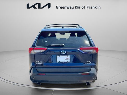 Used 2022 Toyota RAV4 XLE w/ Convenience Package AWD/4WD image 6