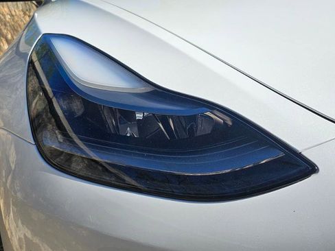 Used 2023 Tesla Model 3 Standard Range image 24
