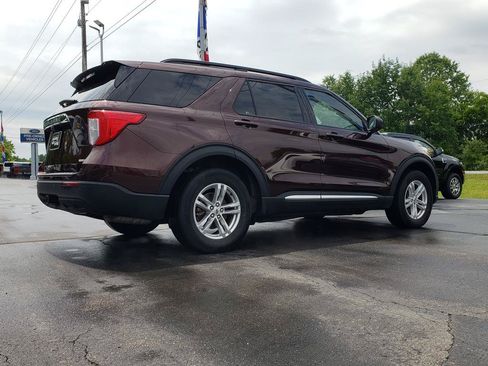 Used 2020 Ford Explorer XLT w/ Comfort Package AWD/4WD image 5