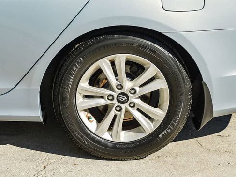 Used 2013 Hyundai Sonata GLS image 11