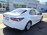 Used 2021 Toyota Camry LE image 5