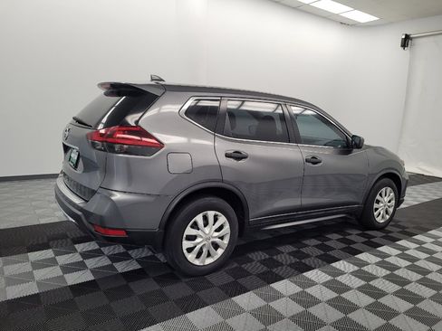 Used 2018 Nissan Rogue S FWD image 10