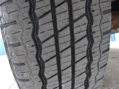 Used 2013 Ford F150 XLT w/ Luxury Equipment Group image 18