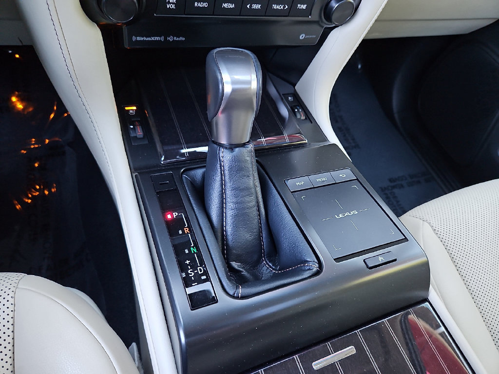 Used 2023 Lexus GX 460 Premium w/ Premium Package AWD/4WD image 16