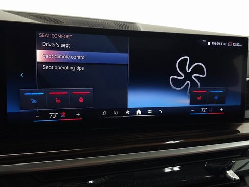 Used 2025 BMW X6 xDrive40i w/ Climate Comfort Package image 31