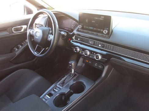 Certified 2023 Honda Civic Sport image 9