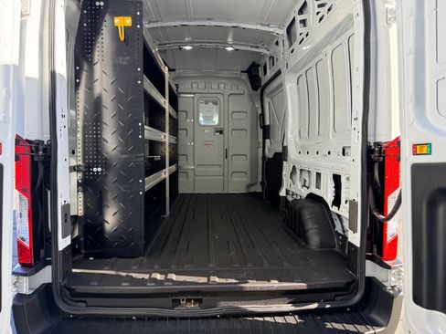 Used 2023 Ford Transit 250 148 High Roof AWD image 11