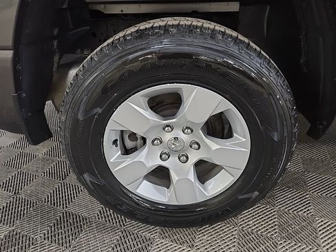 Used 2023 RAM 1500 Big Horn AWD/4WD image 13