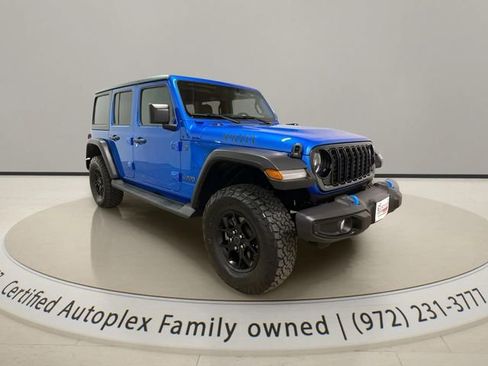 Used 2024 Jeep Wrangler Unlimited image 7