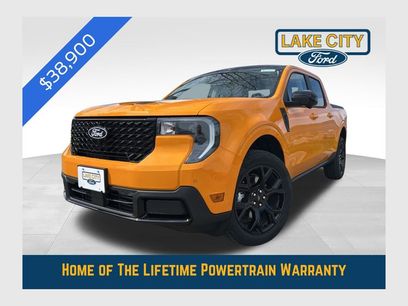 New 2026 Ford Maverick Lariat w/ Black Appearance Package