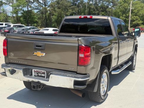 Used 2015 Chevrolet Silverado 2500 LTZ w/ Duramax Plus Package AWD/4WD image 7