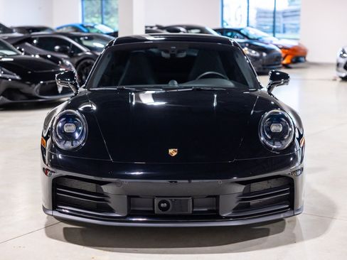 Used 2025 Porsche 911 Carrera RWD image 11