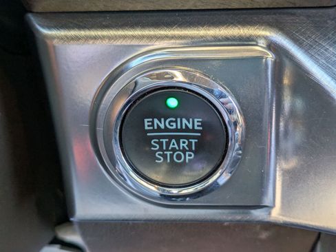 Used 2021 Ford F150 King Ranch image 21