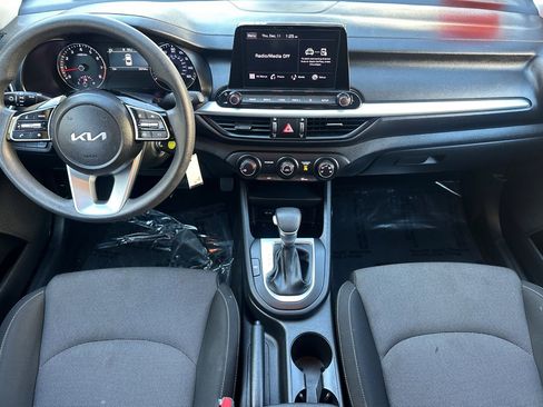 Used 2024 Kia Forte LXS image 15