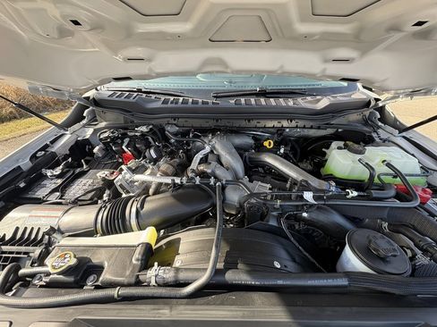 New 2026 Ford F250 XLT w/ XLT Premium Package image 16