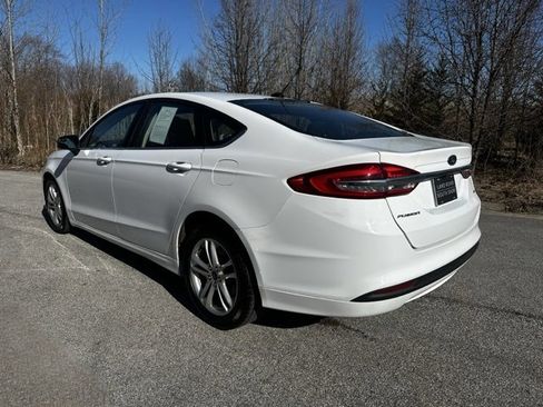 Used 2018 Ford Fusion SE image 7