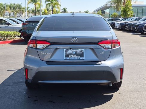 Used 2021 Toyota Corolla LE w/ Carpet Mat Package (TMS) FWD image 9