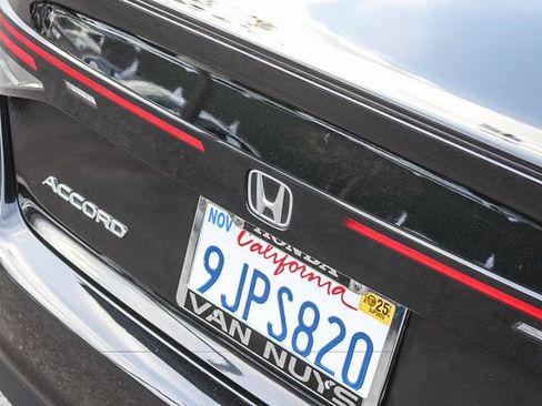 Used 2024 Honda Accord Sport image 11