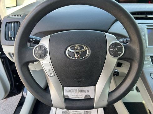 Used 2012 Toyota Prius Two FWD image 15