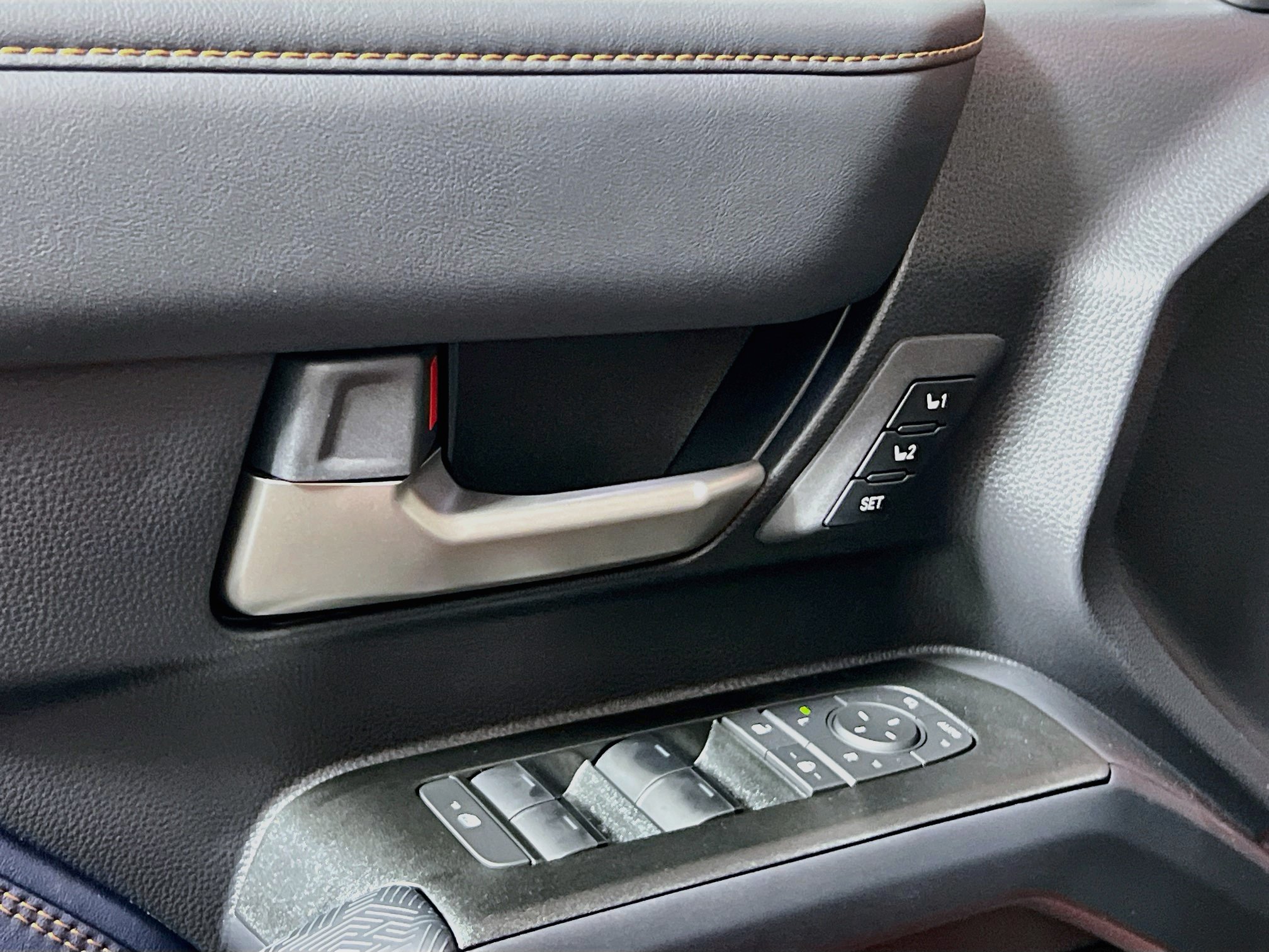 New 2026 Toyota 4Runner Platinum AWD/4WD image 16