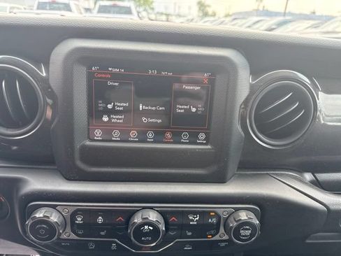 Used 2022 Jeep Wrangler Unlimited Sport AWD/4WD image 15