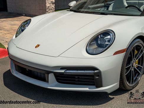 Used 2022 Porsche 911 Cabriolet AWD/4WD image 30