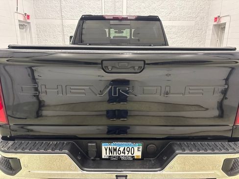 Used 2020 Chevrolet Silverado 3500 LTZ w/ LTZ Plus Package AWD/4WD image 5